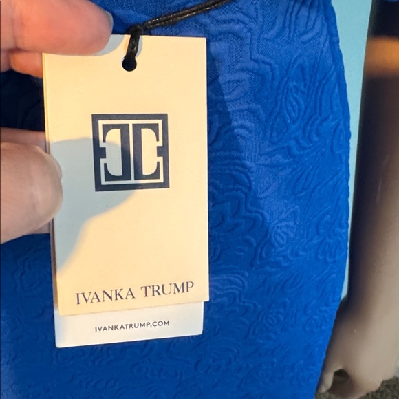 Ivanka Trump Royal Blue half Sleeve Dress NWT! - Picture 10 of 10